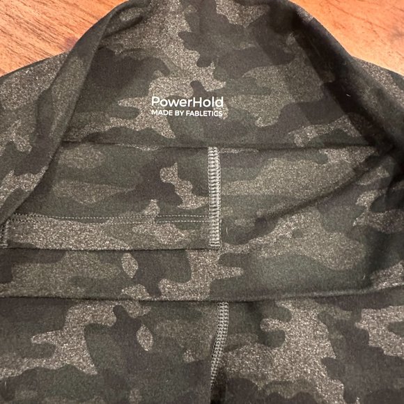 Fabletics On-the-Go High-Waisted Short in Charcoal Camo - Picture 6 of 6